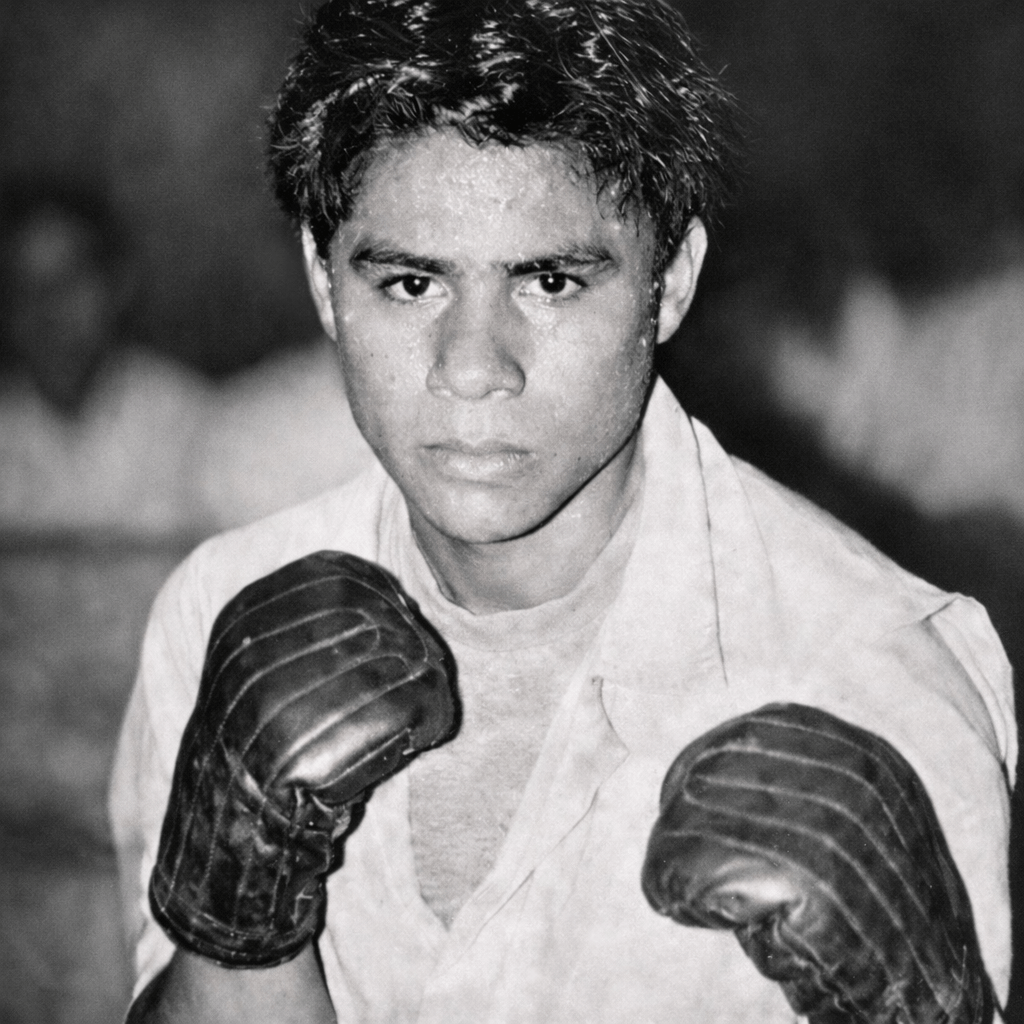 Vicente Yambito Blanco training in boxing camp, León Nicaragua 1970s featherweight southpaw